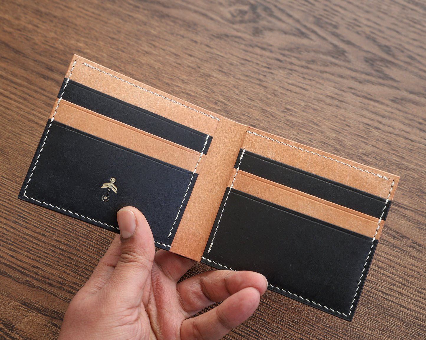 Bifold Wallet - 9 pocket Italian Full grain Veg tan leather wallet