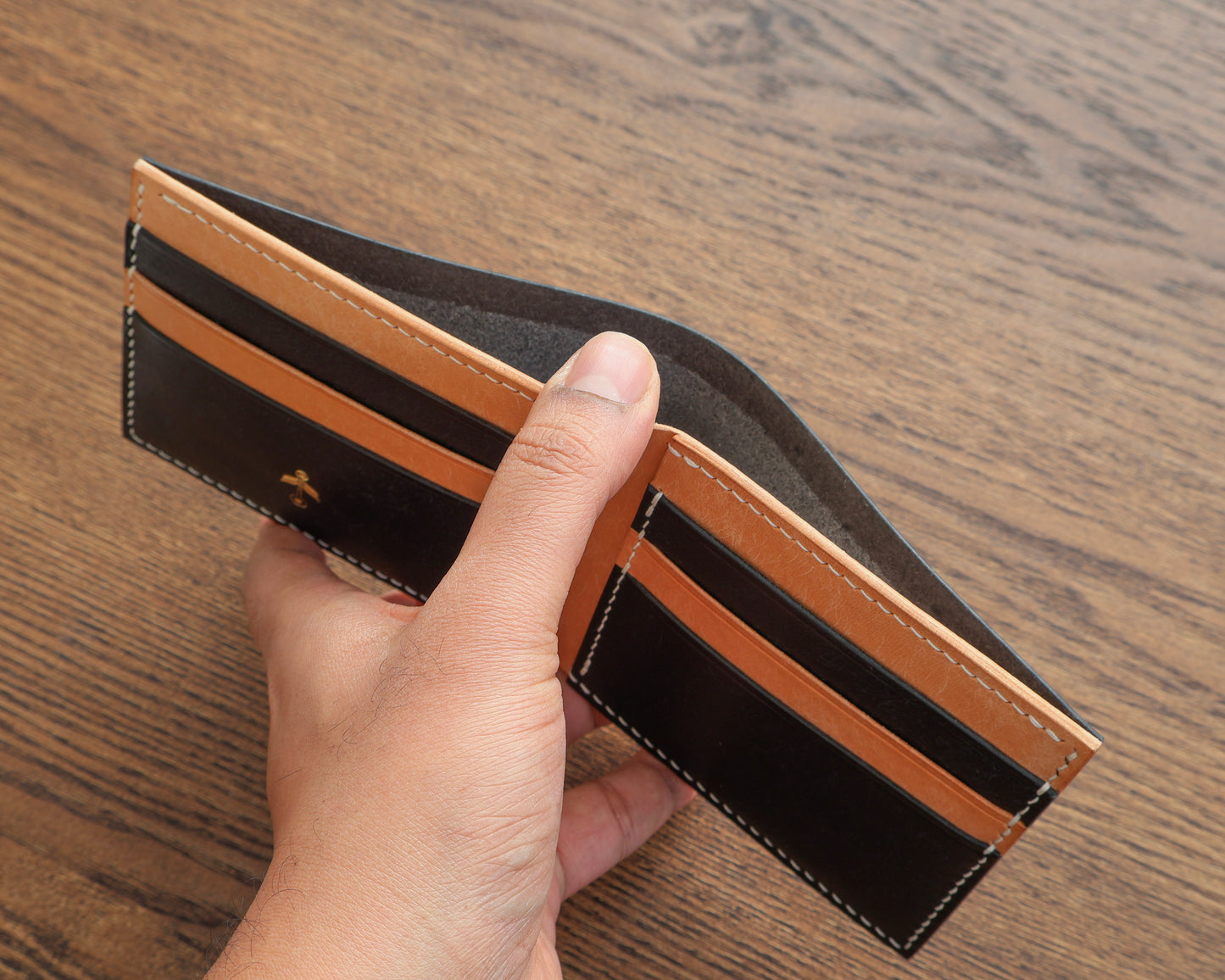 Bifold Wallet - 9 pocket Italian Full grain Veg tan leather wallet