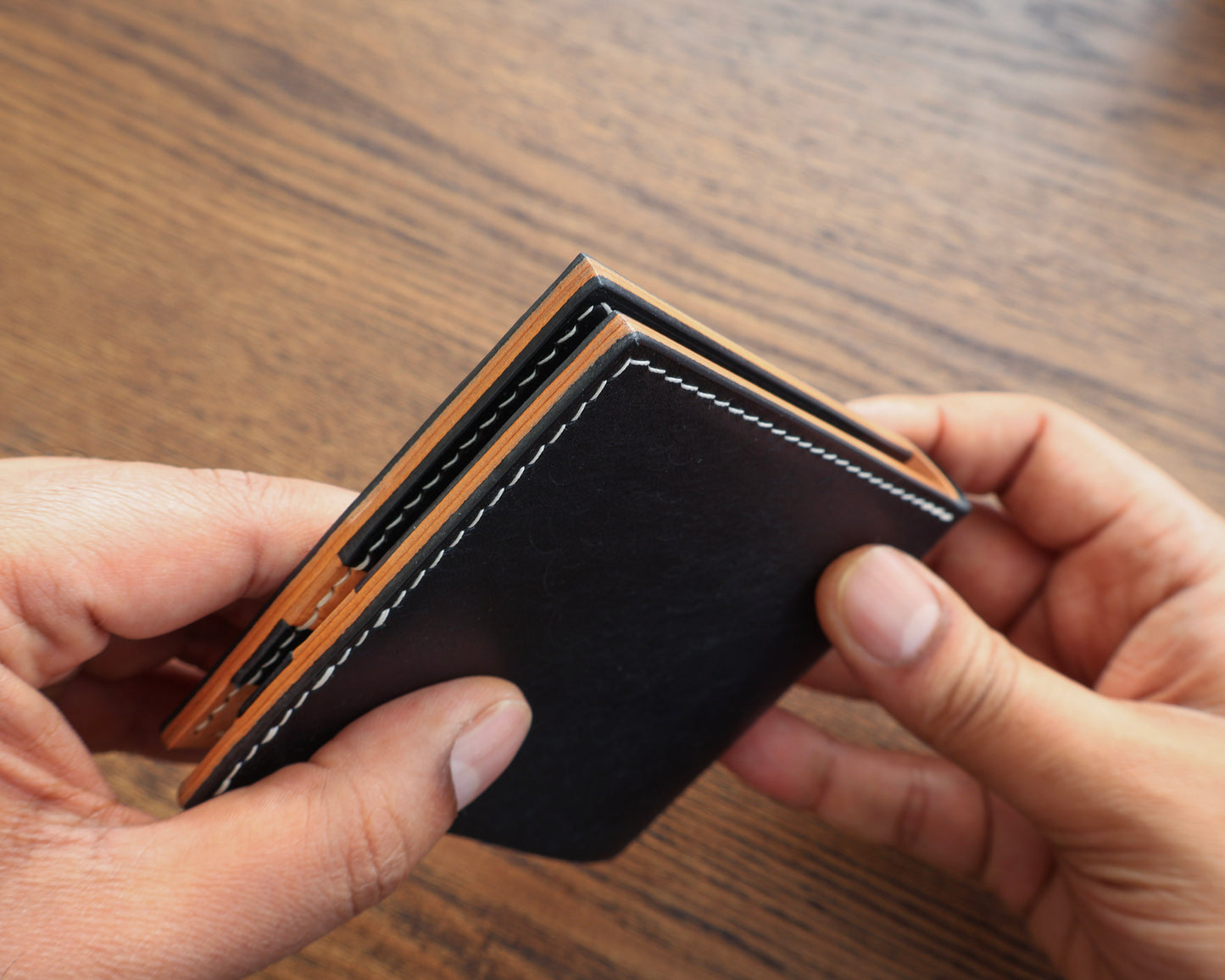 Bifold Wallet - 9 pocket Italian Full grain Veg tan leather wallet