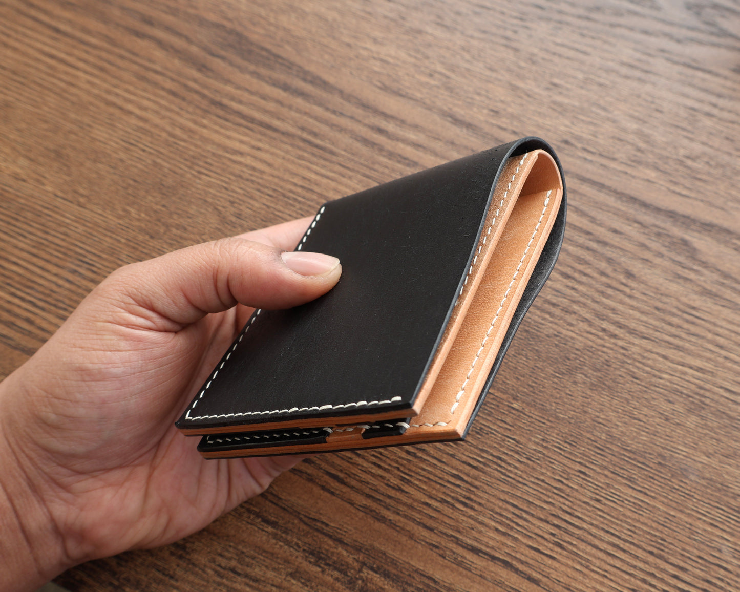 Bifold Wallet - 9 pocket Italian Full grain Veg tan leather wallet